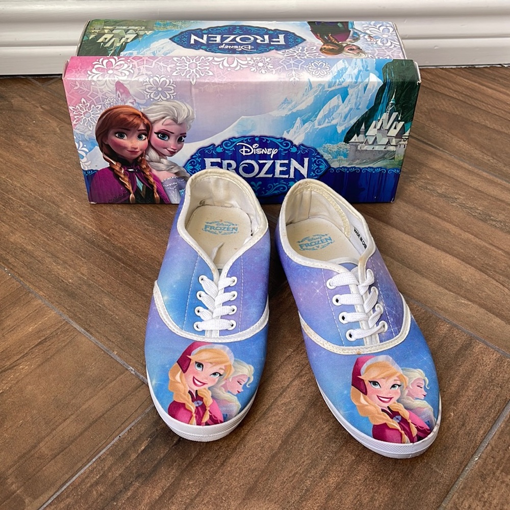 Disney Frozen canvas sneakers size 7